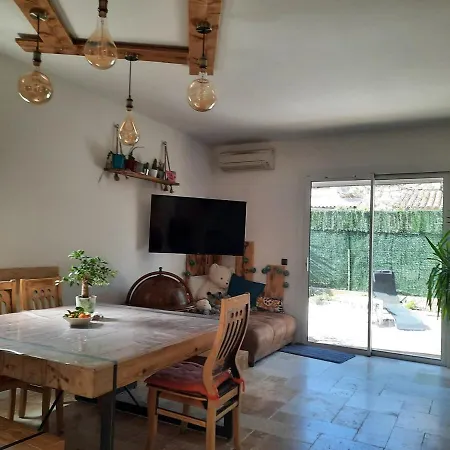 Entre Centre Et Villa